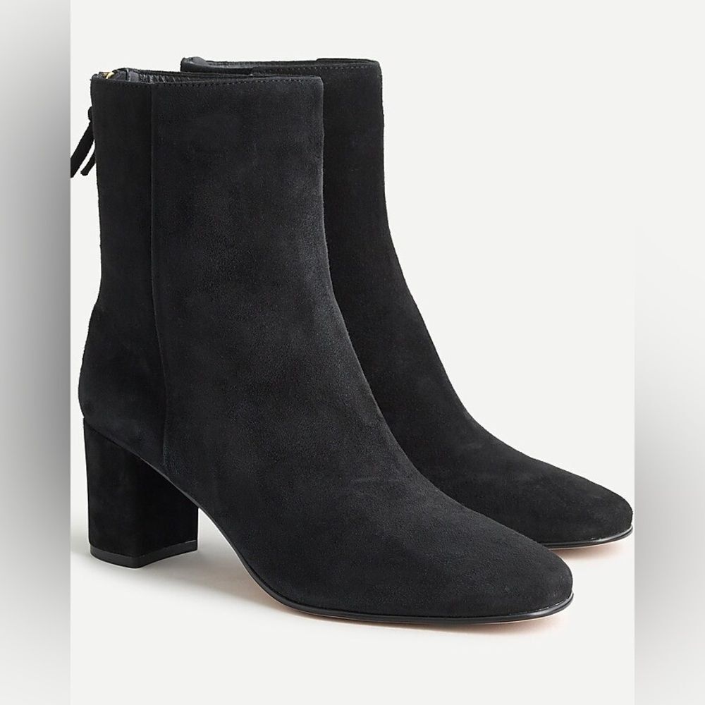 J.Crew Willa Black Suede Back Zip Ankle Boots EUC Block Heel Minimalist 8.5